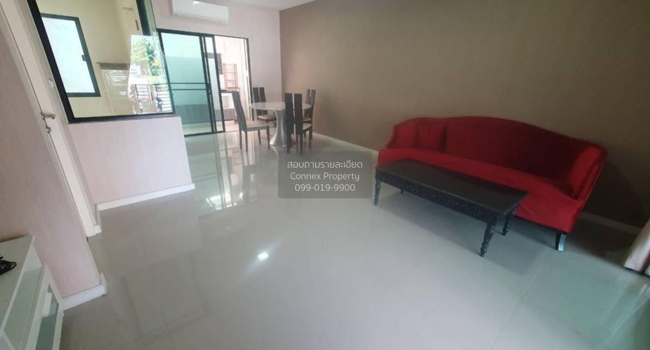 For sale 4 bedrooms townhouse in Chom Thong, Bangkok