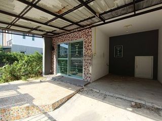 For sale 3 bedrooms townhouse in Bang Sao Thong, Samut Prakan