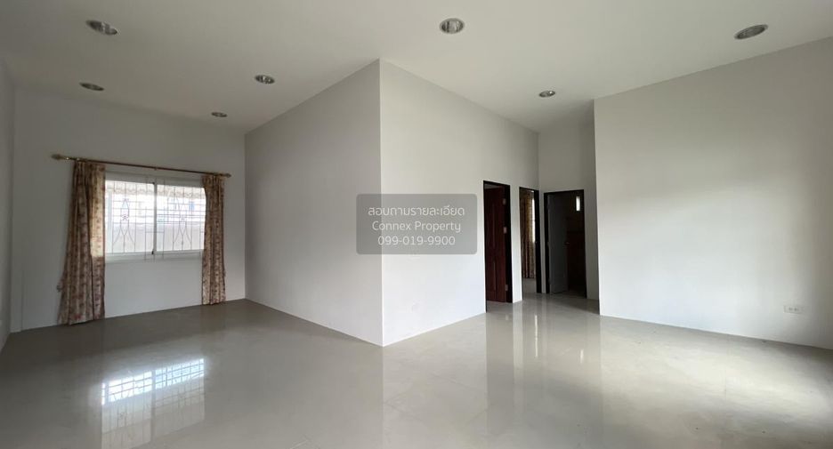 À vendre 3 chambres maison de ville à Thanyaburi, Pathum Thani