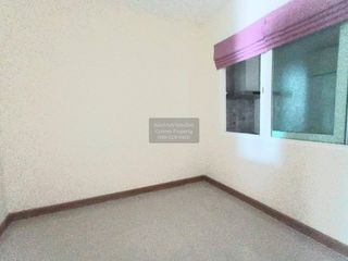 Casa adosada en venta de 4 habitaciones en Nong Khaem, Bangkok