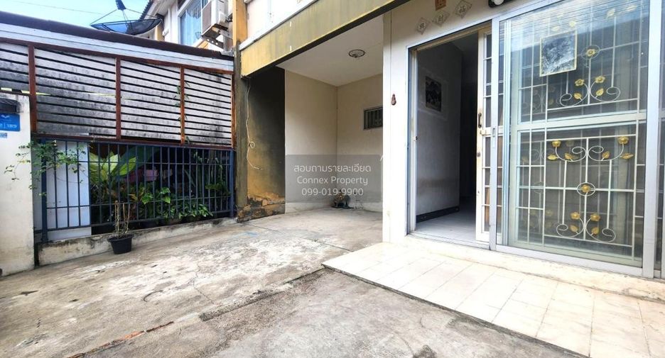 For sale 3 bedrooms townhouse in Bang Bua Thong, Nonthaburi