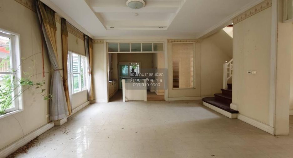 For sale 4 bedrooms house in Mueang Nonthaburi, Nonthaburi