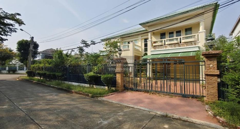 For sale 4 bedrooms house in Mueang Nonthaburi, Nonthaburi