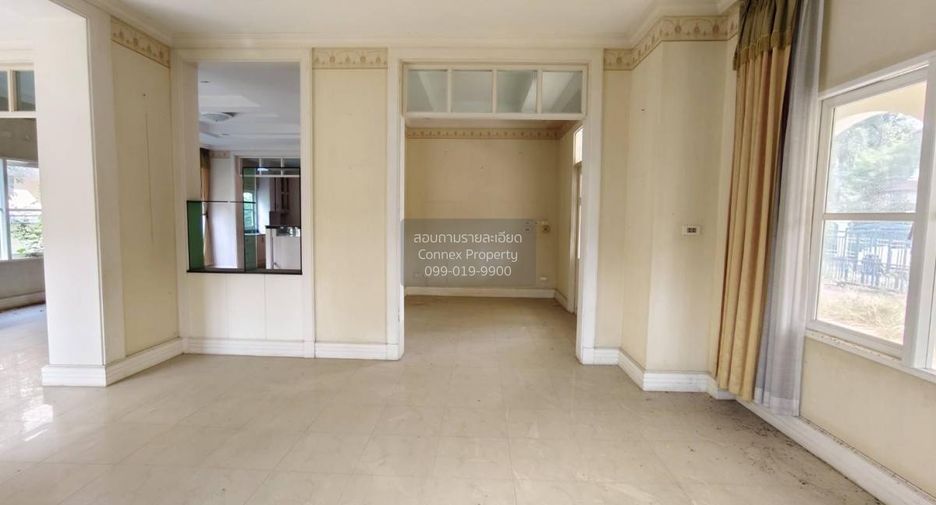 For sale 4 bedrooms house in Mueang Nonthaburi, Nonthaburi