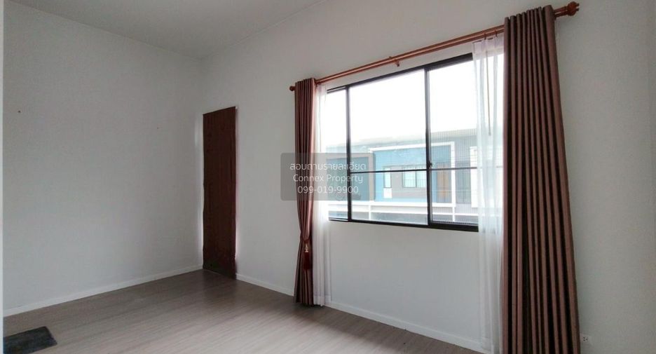 Reihenhaus zum Kauf mit 3 Zimmer in Phra Samut Chedi, Samut Prakan