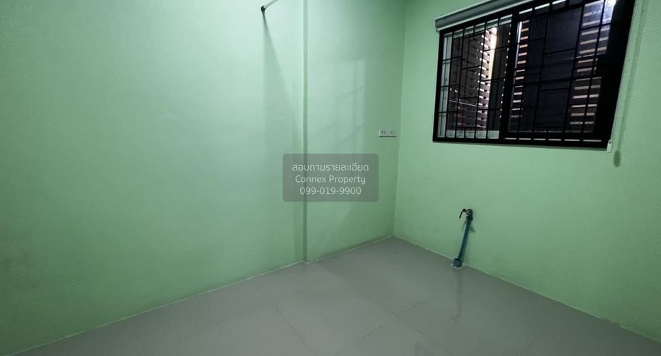 For sale 3 bedrooms townhouse in Sai Noi, Nonthaburi