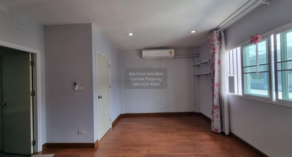 For sale 3 ベッドルーム townhouse in Bang Khen, Bangkok
