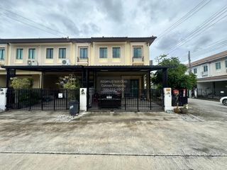 For sale 3 bedrooms townhouse in Bang Sao Thong, Samut Prakan
