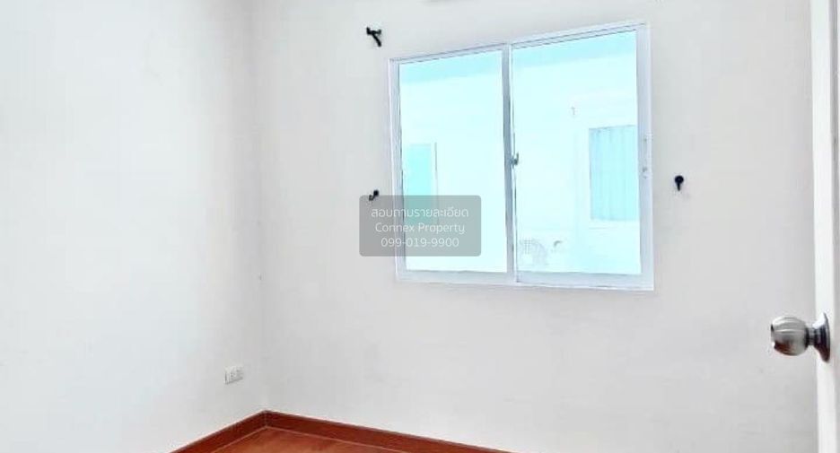 For sale 4 bedrooms townhouse in Phra Samut Chedi, Samut Prakan