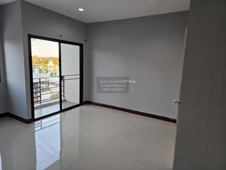 For sale 3 bedrooms townhouse in Sam Phran, Nakhon Pathom