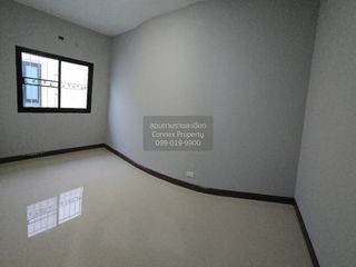 For sale 3 bedrooms townhouse in Sam Phran, Nakhon Pathom