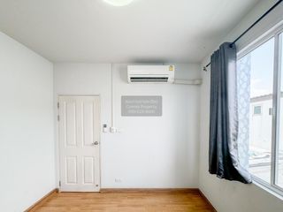 Casa adosada en venta de 3 habitaciones en Lam Luk Ka, Pathum Thani