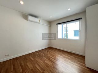 For sale 3 bedrooms townhouse in Mueang Nonthaburi, Nonthaburi