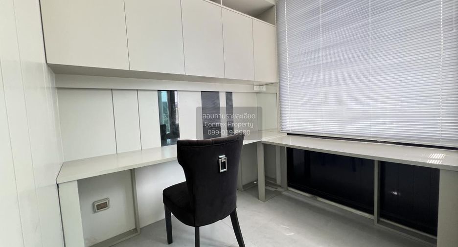 For sale 3 bedrooms townhouse in Mueang Nonthaburi, Nonthaburi