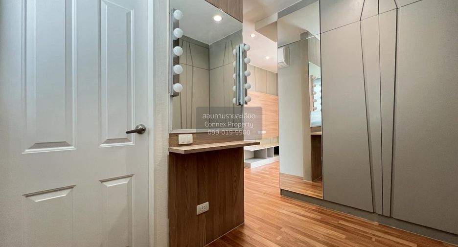 For sale 3 bedrooms townhouse in Mueang Nonthaburi, Nonthaburi