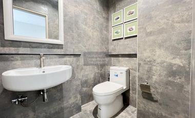 For sale 3 bedrooms townhouse in Mueang Nonthaburi, Nonthaburi