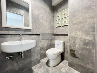 For sale 3 bedrooms townhouse in Mueang Nonthaburi, Nonthaburi