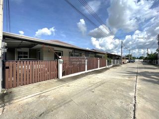 For sale 3 bedrooms house in Ban Pho, Chachoengsao