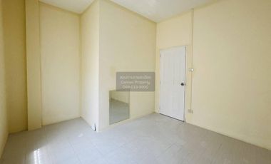 For sale 2 bedrooms townhouse in Mueang Samut Sakhon, Samut Sakhon