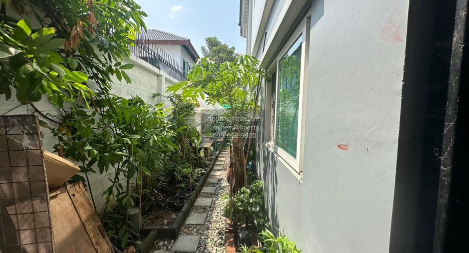 For sale 3 bedrooms townhouse in Lam Luk Ka, Pathum Thani