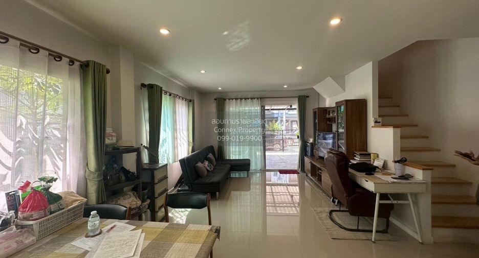 For sale 3 bedrooms townhouse in Lam Luk Ka, Pathum Thani