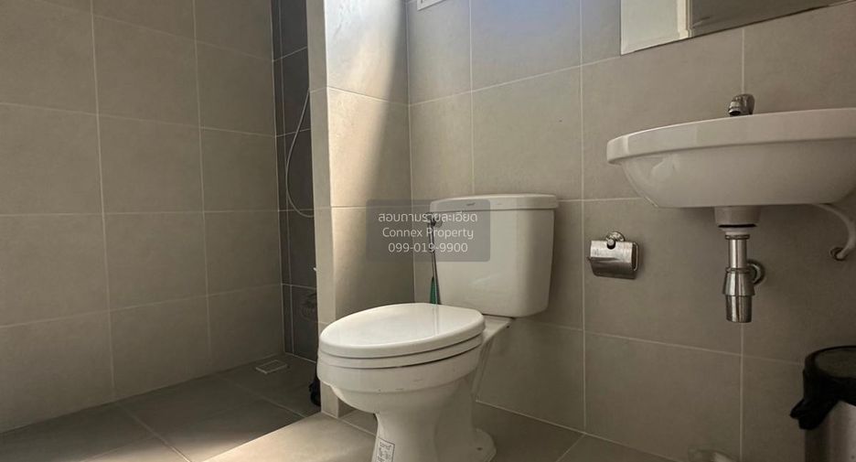 For sale 3 bedrooms townhouse in Lam Luk Ka, Pathum Thani