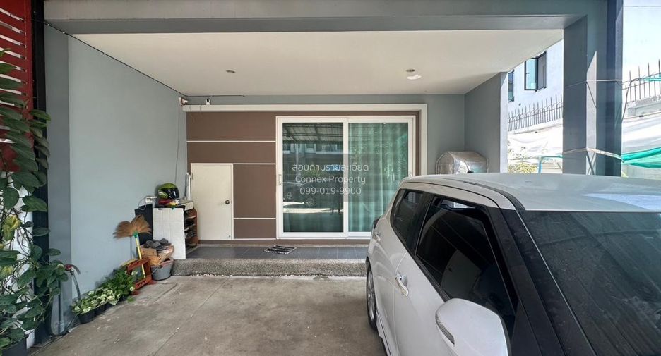 For sale 3 bedrooms townhouse in Lam Luk Ka, Pathum Thani