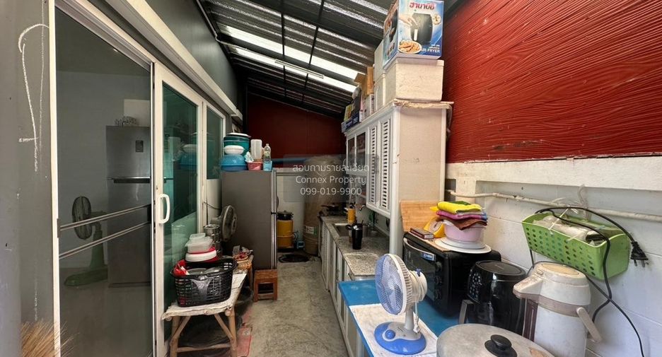 For sale 3 bedrooms townhouse in Lam Luk Ka, Pathum Thani