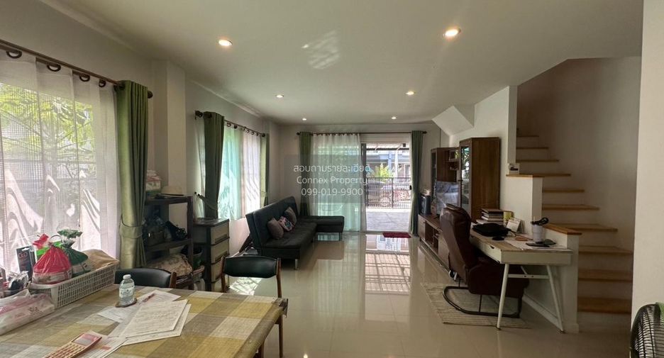 For sale 3 bedrooms townhouse in Lam Luk Ka, Pathum Thani