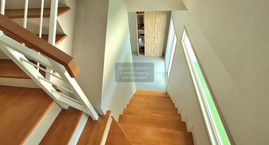 For sale 2 bedrooms townhouse in Sam Phran, Nakhon Pathom