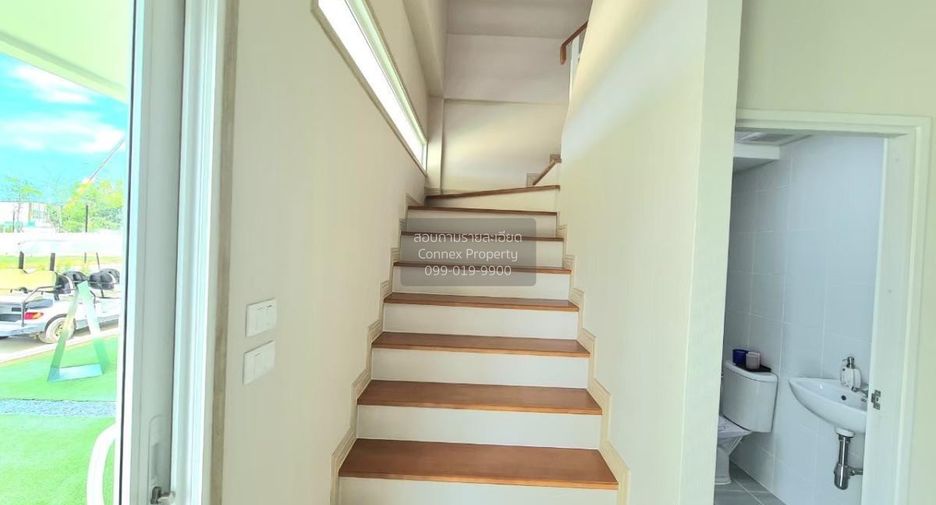 For sale 2 bedrooms townhouse in Sam Phran, Nakhon Pathom