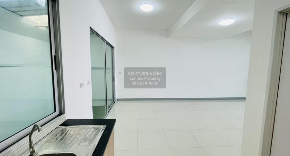 Продажа 3 спальни таунхаус в Банг Бон, Бангкок