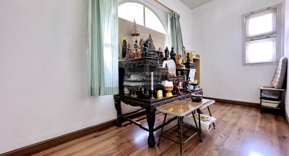 For sale 4 bedrooms house in Prawet, Bangkok