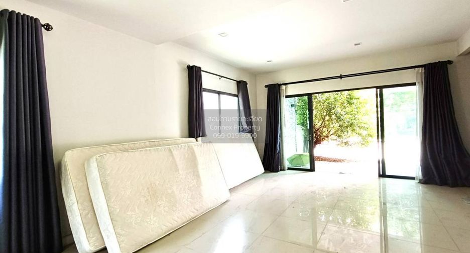 Reihenhaus zum Kauf mit 4 Zimmer in Bang Phli, Samut Prakan