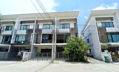 Reihenhaus zum Kauf mit 4 Zimmer in Bang Phli, Samut Prakan