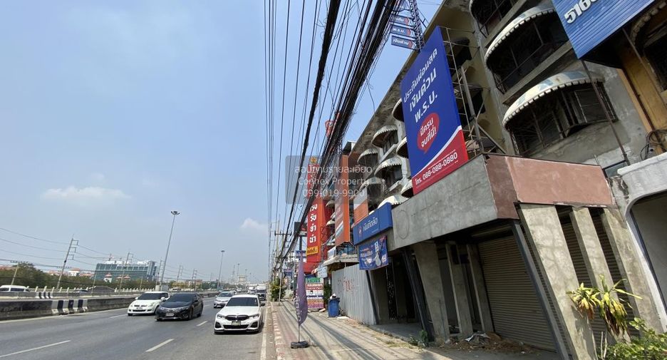 Gewerbefläche zum Kauf mit 4 Zimmer in Khlong Luang, Pathum Thani
