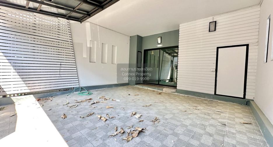 For sale 3 bedrooms townhouse in Bang Bua Thong, Nonthaburi