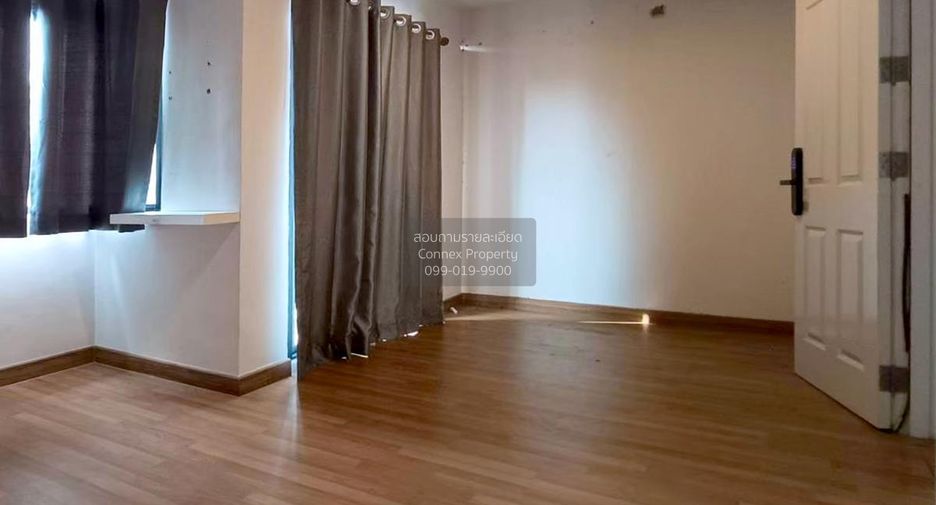 For sale 3 bedrooms townhouse in Bang Bua Thong, Nonthaburi