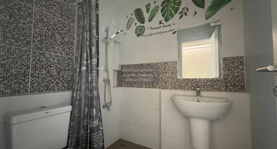 For sale 2 bedrooms townhouse in Mueang Pathum Thani, Pathum Thani