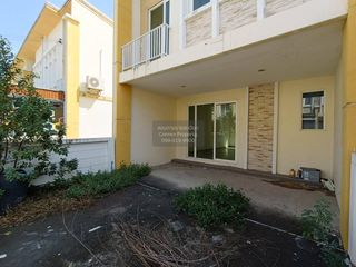 For sale 4 bedrooms townhouse in Mueang Samut Sakhon, Samut Sakhon