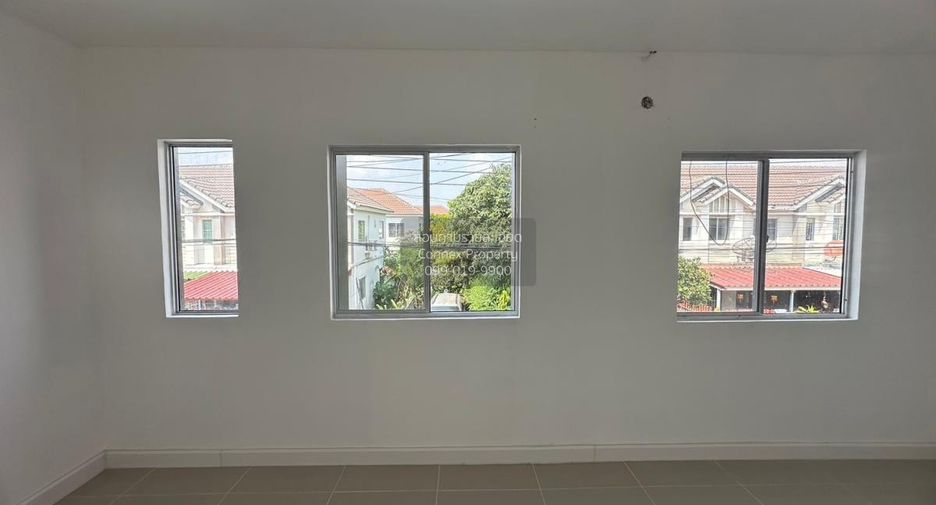 For sale 3 bedrooms townhouse in Bang Yai, Nonthaburi