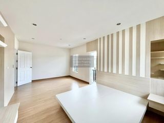 Haus zum Kauf mit 3 Zimmer in Krathum Baen, Samut Sakhon