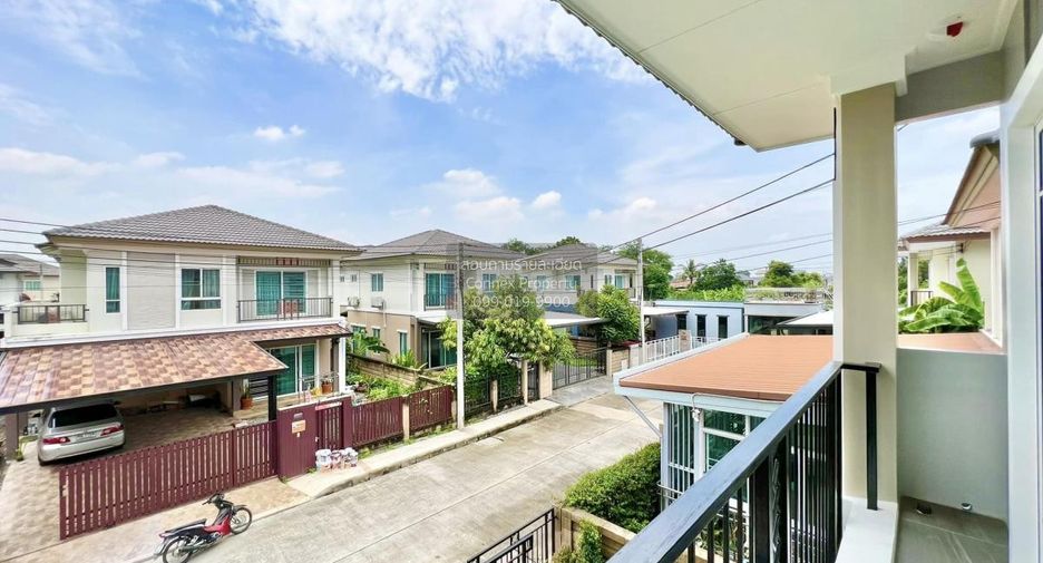 For sale 3 bedrooms house in Krathum Baen, Samut Sakhon