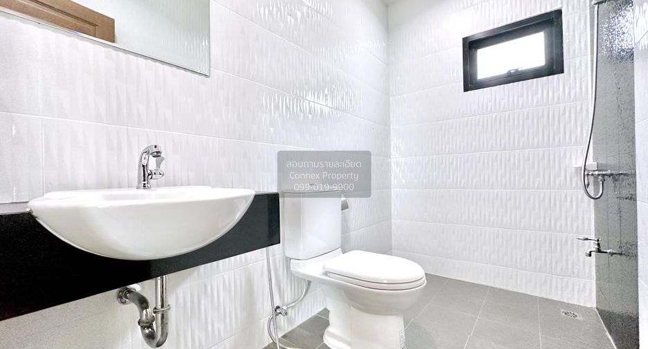 For sale 3 bedrooms house in Khlong Luang, Pathum Thani