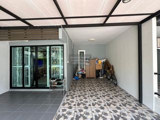For sale 3 bedrooms townhouse in Bang Phli, Samut Prakan