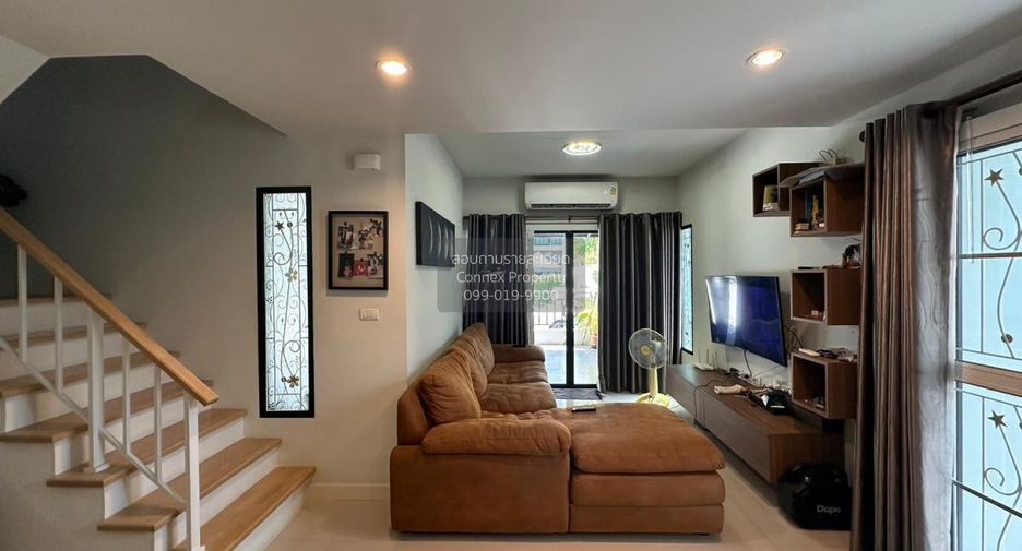 For sale 3 bedrooms townhouse in Bang Phli, Samut Prakan