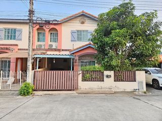 出售 3 卧室 联排别墅 在 Khlong Luang, Pathum Thani