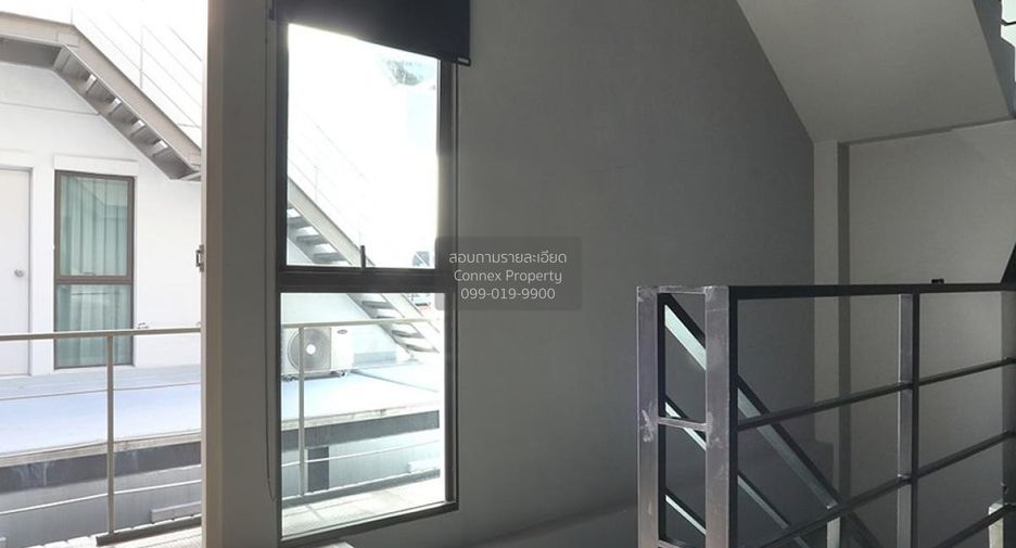 For sale 4 bedrooms townhouse in Bueng Kum, Bangkok