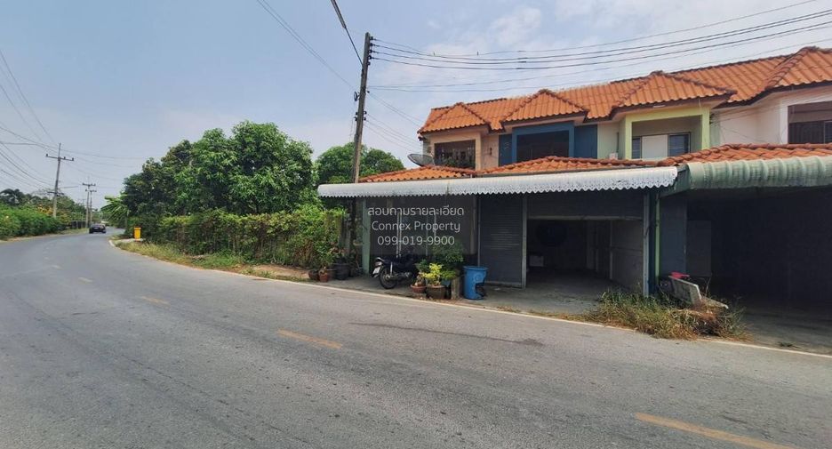For sale 2 bedrooms townhouse in Mueang Nakhon Pathom, Nakhon Pathom