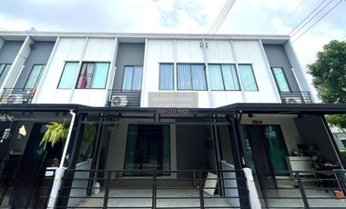 Reihenhaus zum Kauf mit 3 Zimmer in Bang Bua Thong, Nonthaburi
